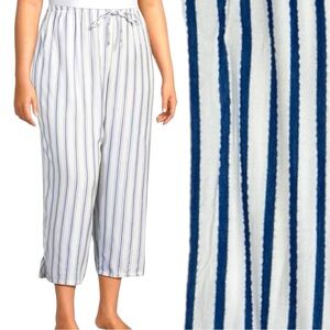 Nottiblanche Plus 2X Striped Drawstring Tie Coordinating Woven rayon Capri Pant